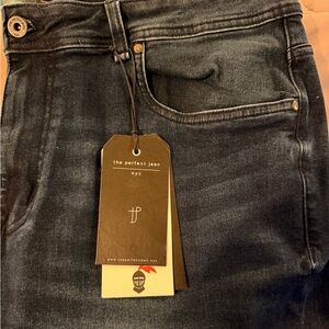 Mens jeans. NWT